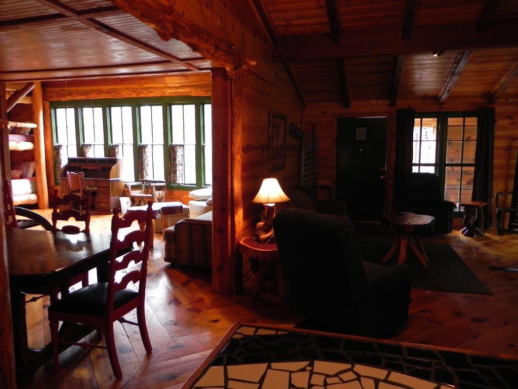Apache Village Cabinsルイドソ 部屋 写真