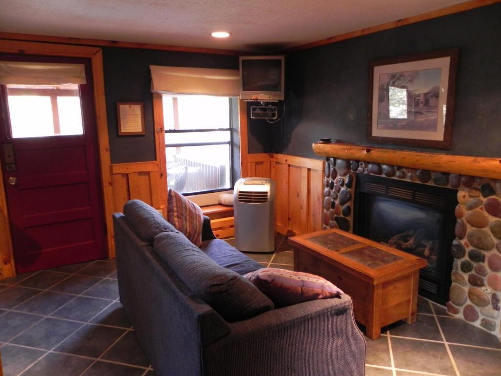 Apache Village Cabinsルイドソ 部屋 写真